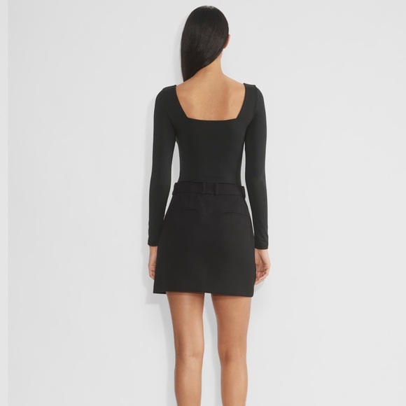 🖤 Babaton bodysuit top square neck Long sleeve ! Use once like new ! 🖤 - Picture 4 of 7